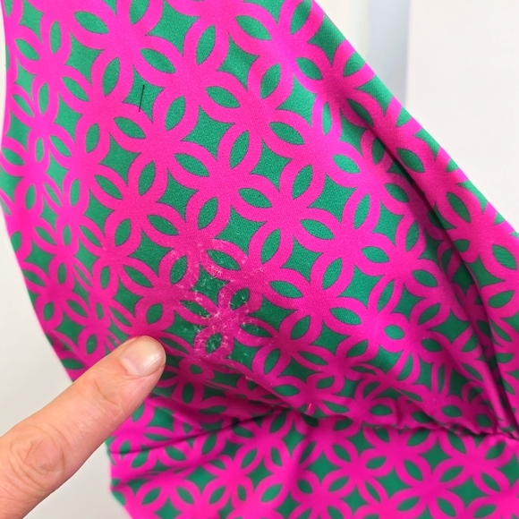 BODEN PATTERNED PINK AND GREEN ONE PCE SWIMSUIT SIZE 6R - Picture 2 of 4